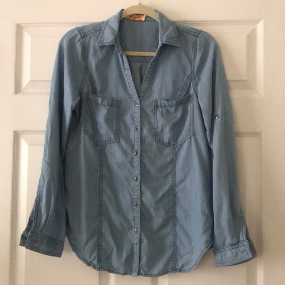 Chambray button down - Picture 1 of 5